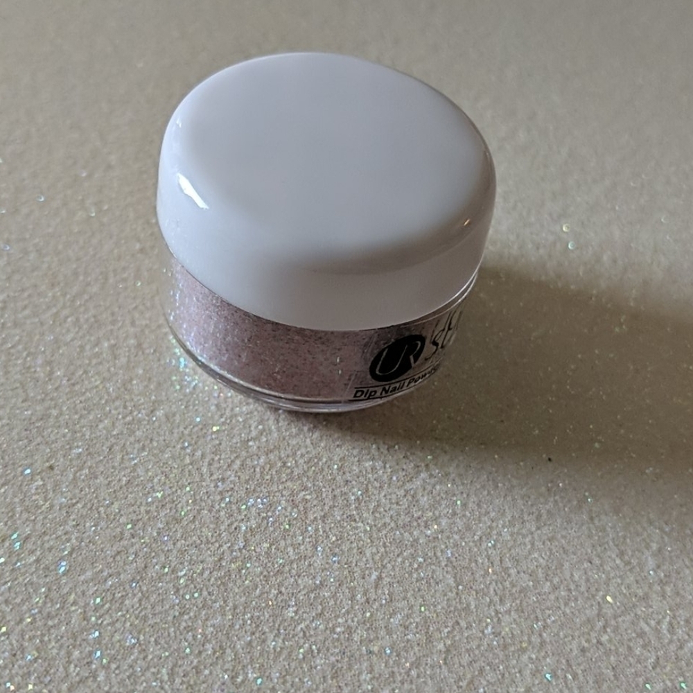 Burgundy matte effect nail dip powder - Picture 5 of 5